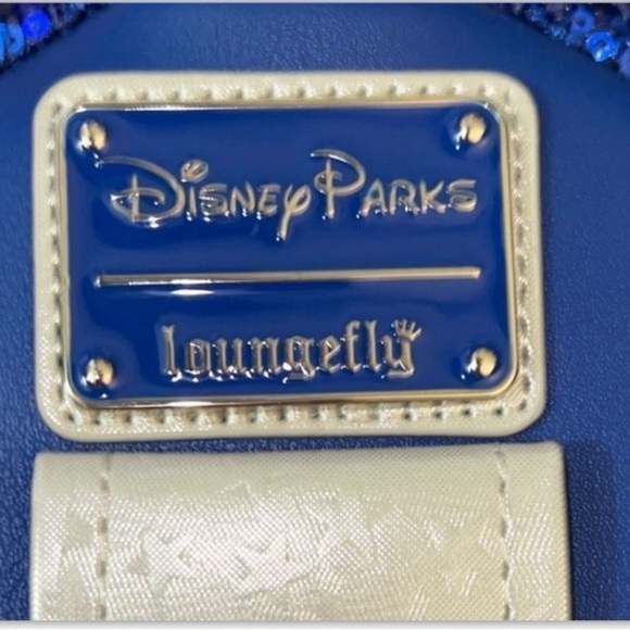 DISNEY Loungefly Make A Wish Blue Sequins Mini Backpack 2020 NWT - Picture 4 of 6